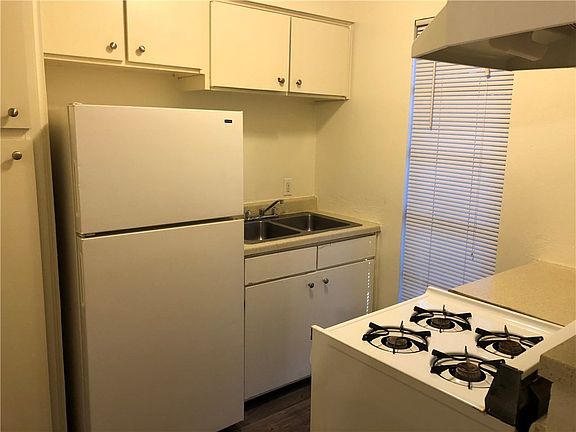 4th image of 8501 Dryfield Dr APT 108