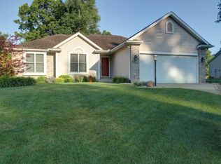 53377 Pine Brook Dr, Bristol, IN 46507
