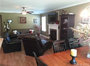 501 Stone River Pkwy, Mount Holly, NC 28120