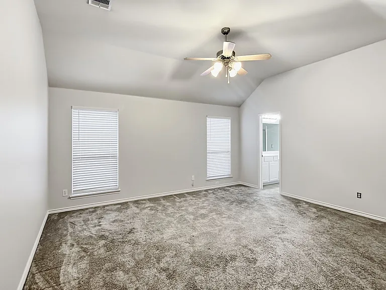 1632 Balboa Ln — Photo 7