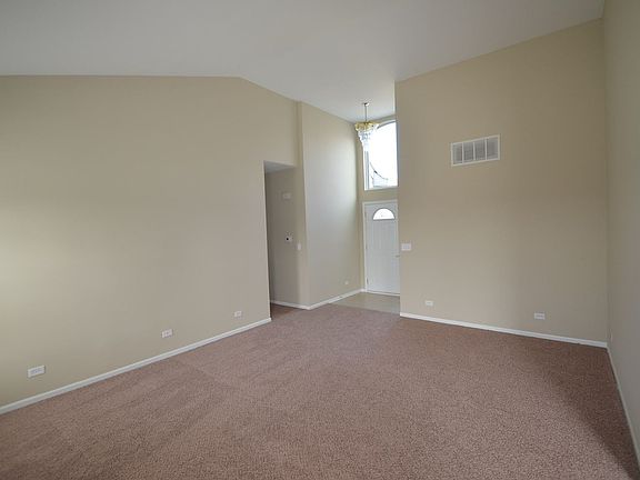 2nd image of 502 Magnolia Dr