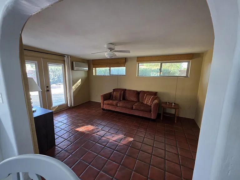 240 E La Huerta — Photo 17