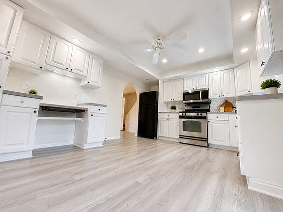 4th image of 6925 Elder Ct