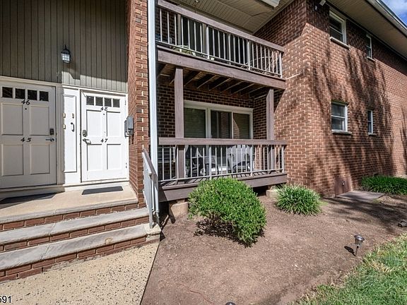 2nd image of 18 Deanna Dr BLDG 18 #47