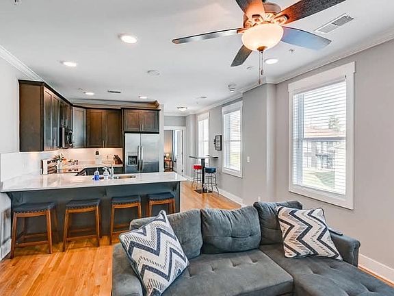 2nd image of 4405 Kentucky Ave #302