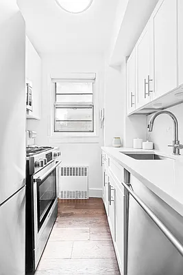 Sold by SERHANT. | media 6