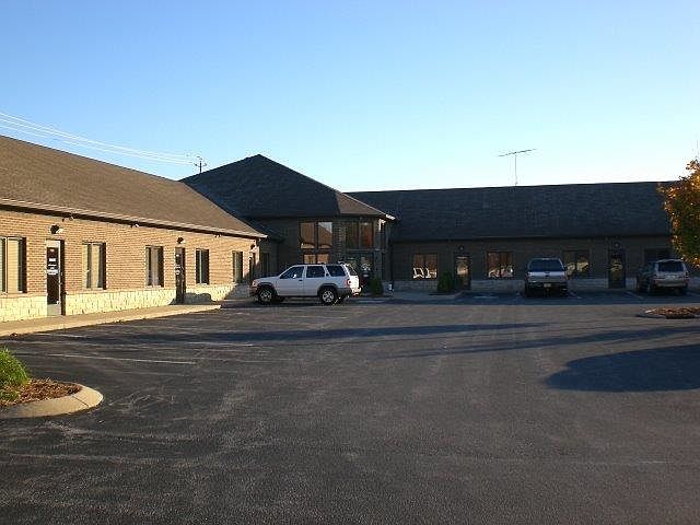 1st image of 351 Pascoe Blvd Ste 100