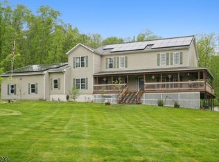 902 Sprout Hill Rd, Newton, NJ 07860