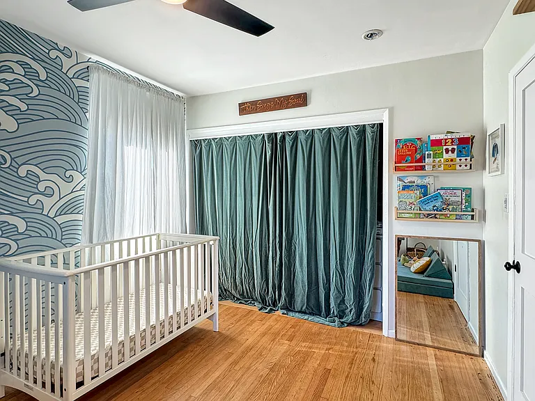 2052 Santa Fe Ave — Photo 16