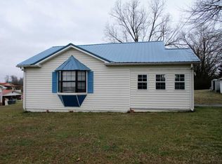 1107 County Road 660, Etowah, TN 37331