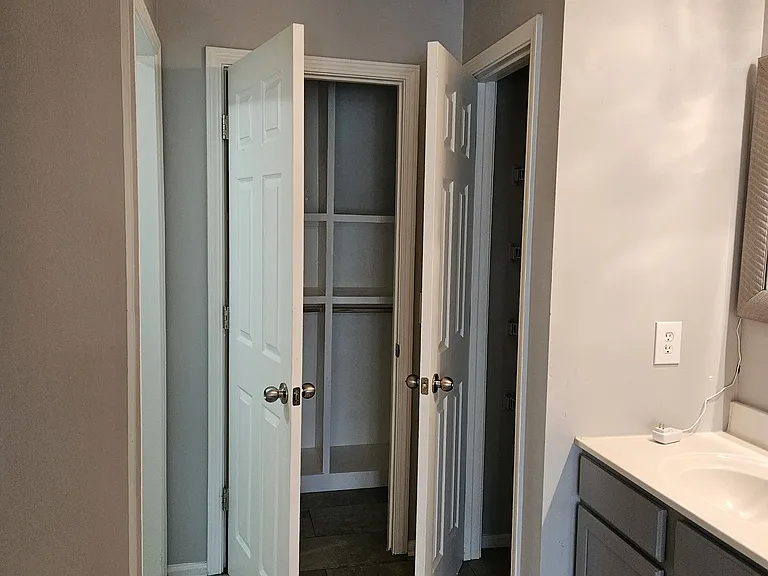 6091 Brookechase Ln — Photo 29