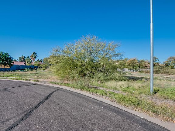 4th image of 3648 E NANCE Circle #3