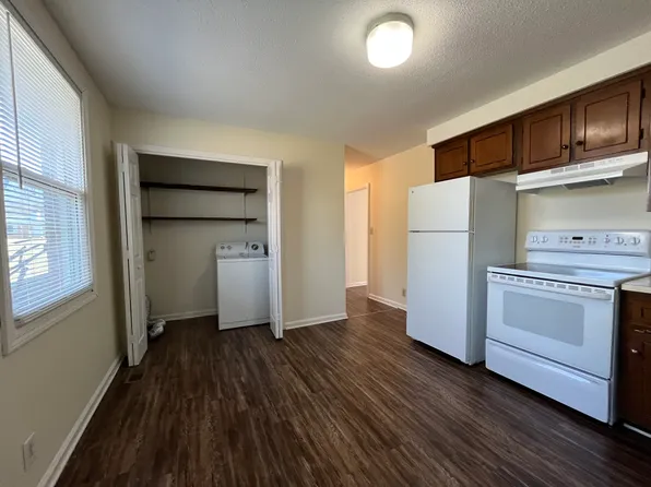 601 Fairfield Dr #B, Clarksville, TN 37042