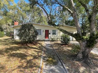 727 N Amelia Ave, Deland, FL 32724