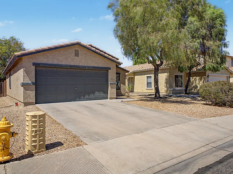 44836 W Gavilan Dr — Photo 3
