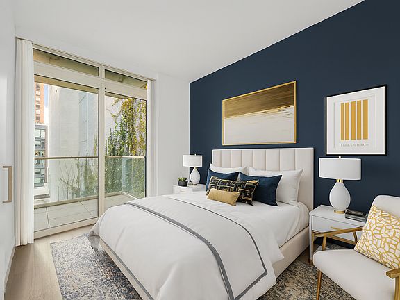 4th image of 555 W 43rd St APT 5A