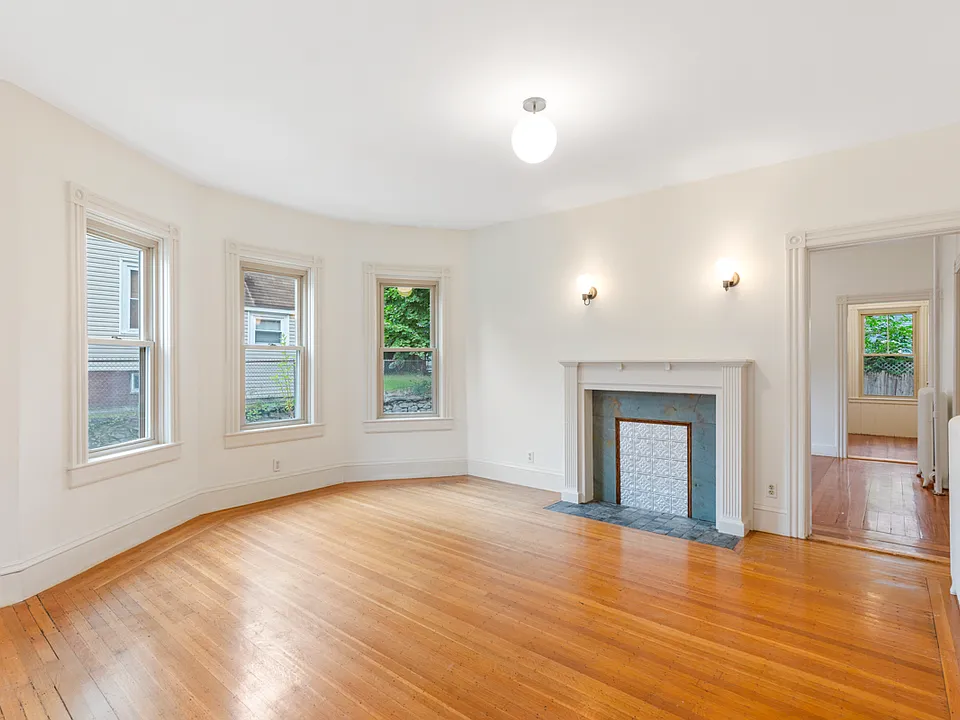 135 Lexington Ave