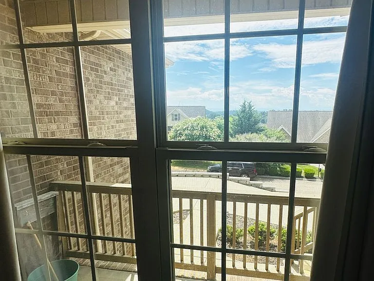 6311 Lantern Ridge Ln — Photo 39