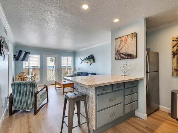 6300 Seawall Blvd, Galveston, TX 77551