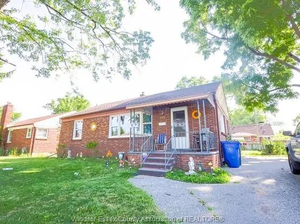 3124 Bruce Ave, Windsor, ON N9E 1W5