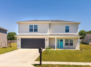 15141 Shakespeare Dr, Evansville, IN 47725