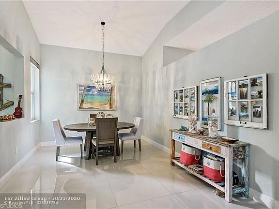 3rd image of 5245 NW 51st St