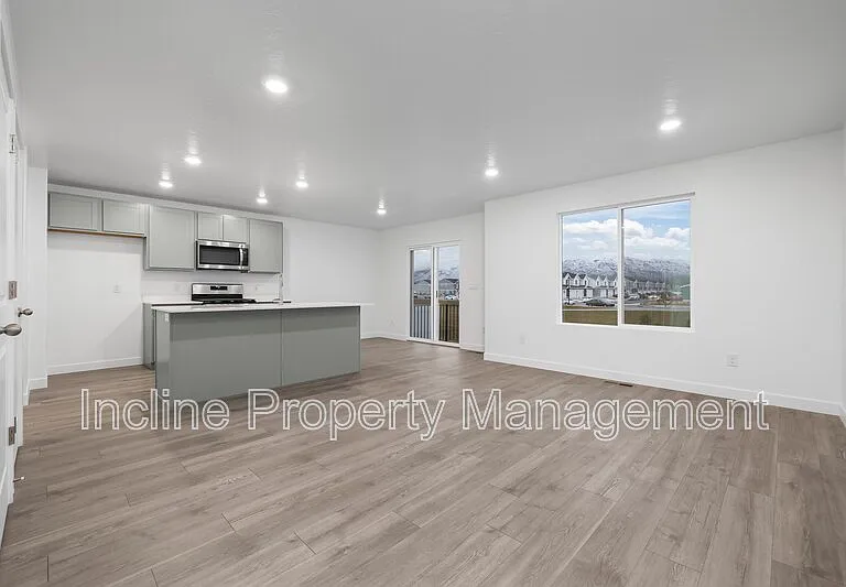 282 N Tack Ln #2228 — Photo 2