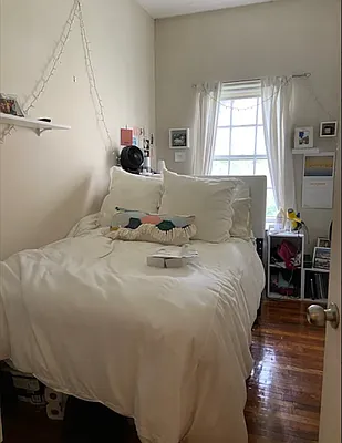 Rented by Compass | media 11