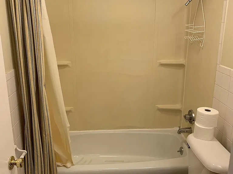 40 Dinan Dr #21 — Photo 7