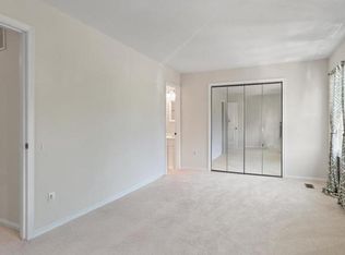 8982 Cannon Ridge Dr, Manassas, VA 20110