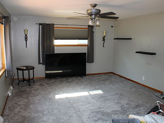 4th image of 1511 E 3rd Ave