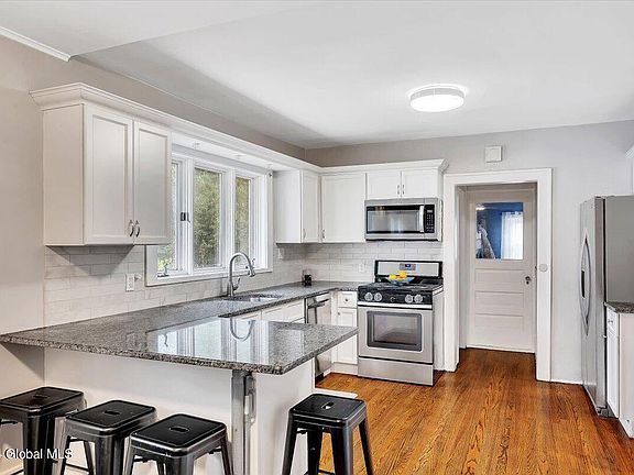 4th image of this home