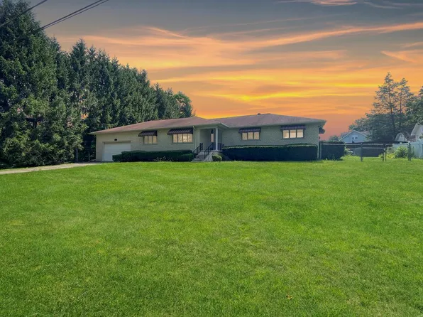 116 Matherly Dr, Daniels, WV 25832