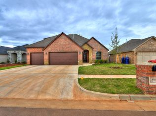 18401 Bridlington Dr, Edmond, OK 73012