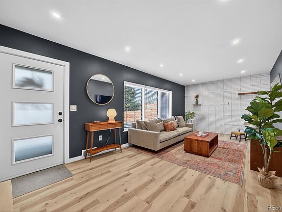 5th image of 4300 N Ingalls Street