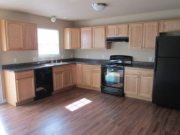 4th image of 715 S 6th St APT A