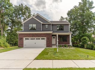 11200 Tremont Ln, Plymouth, MI 48170