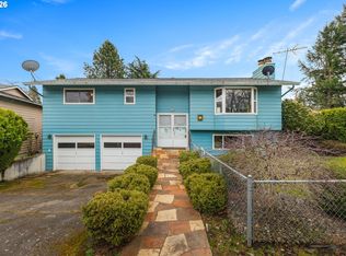 15904 SE Harrison St, Portland, OR