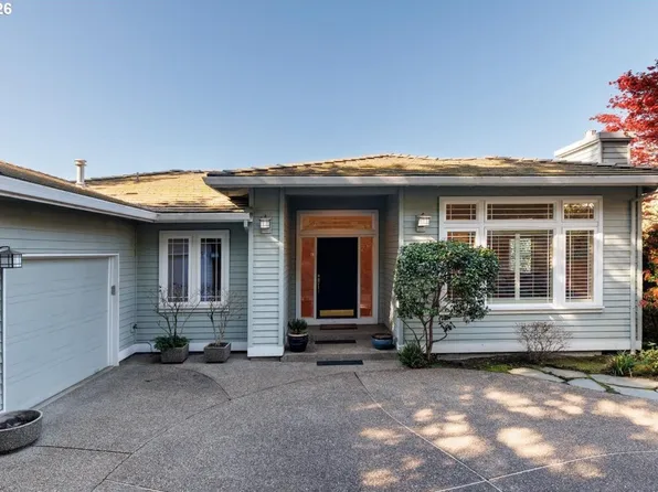2212 NW Pinnacle Dr, Portland, OR 97229