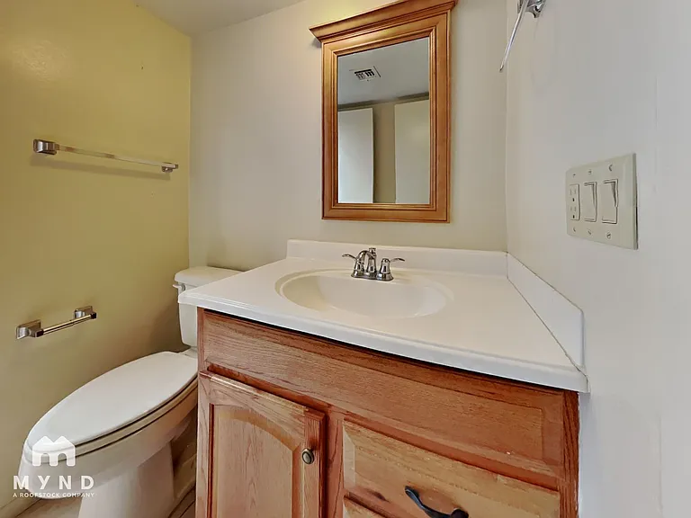 5100 N Miller Rd #23 — Photo 14