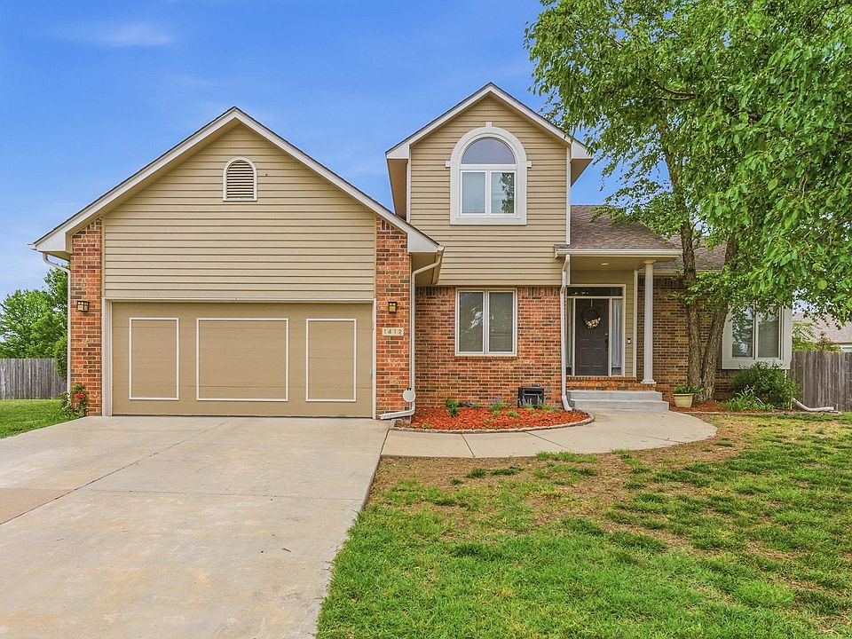 1st image of 1412 Clubhouse Ct