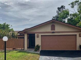6442 Royal Woods Dr, Fort Myers, FL 33908