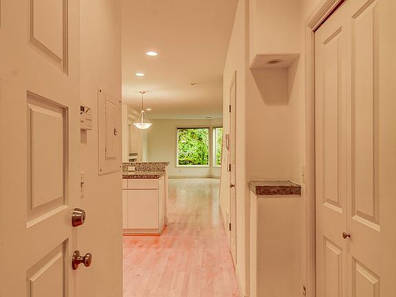 2nd image of 8035 SE 33rd Pl #250