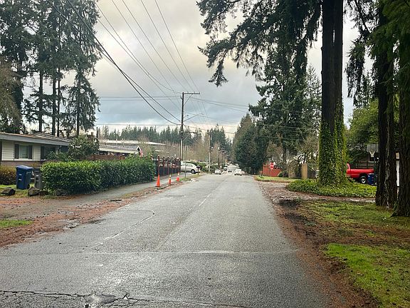 5th image of 17835 92nd Ave NE