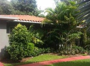 7211 SW 52nd Ct, Miami, FL 33143