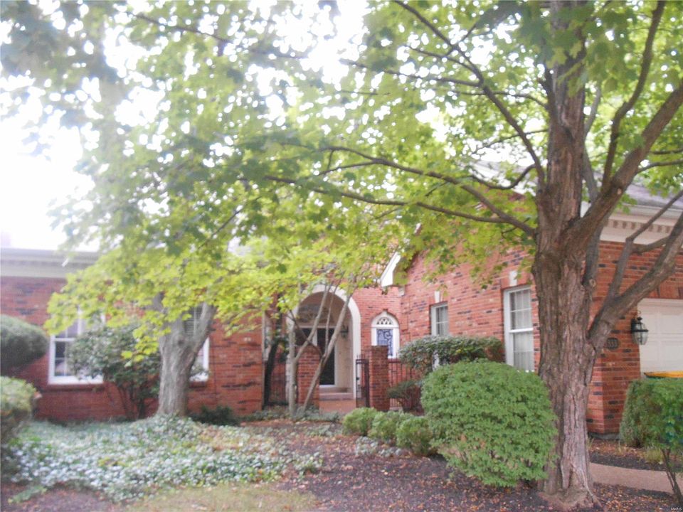 1st image of 13333 Fairfield Square Dr