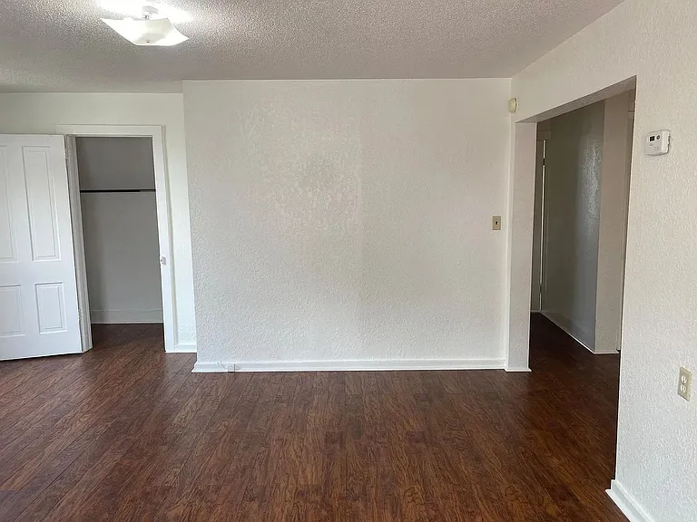 404 S Marion St — Photo 22