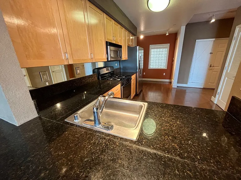 1556 Brunswig Ln — Photo 4