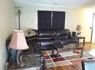 13 Gemstone Dr, Granite City, IL