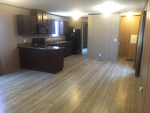 2nd image of 37 Ash Dr